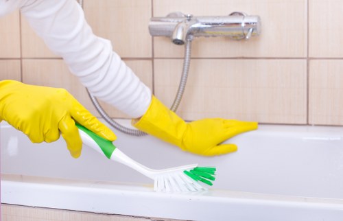Domestic and commercial oven cleaning in Battersea